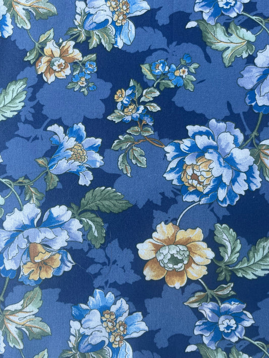 Dainty Blue/Yellow Floral medium carry-all