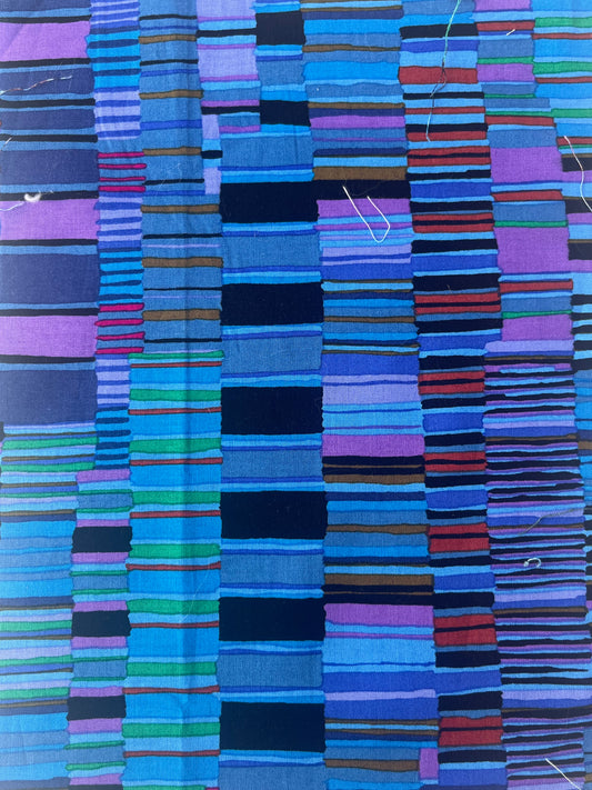 Cool tone static blue bottle bag