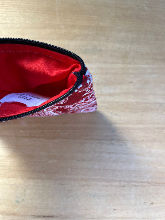 Bandana barn mini zip pouch